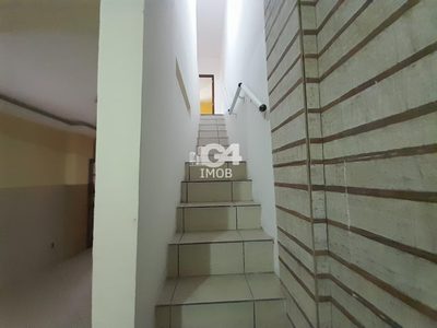 Casa, 3 quartos, 240 m² - Foto 4