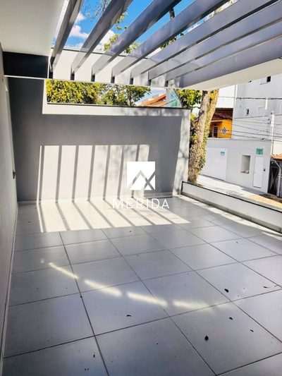 Sobrado, 2 quartos, 170 m² - Foto 1