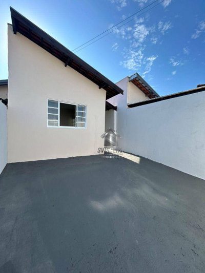 Casa, 1 quarto, 32 m² - Foto 1