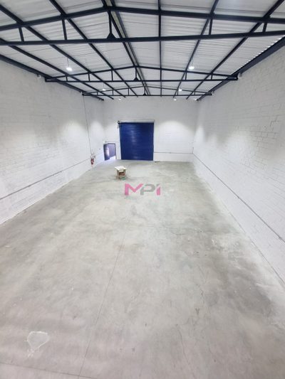 Depósito-Galpão, 380 m² - Foto 4