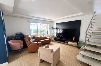 Casa, 3 quartos, 142 m² - Foto 1