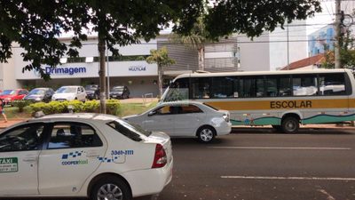 Loteamento e Condomínio, 800 m² - Foto 4