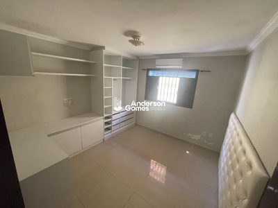 Casa, 4 quartos, 223 m² - Foto 3