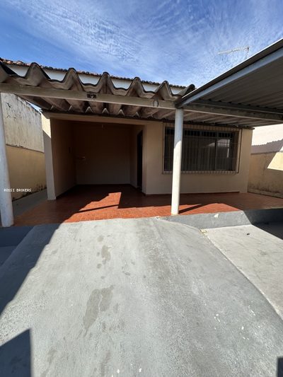 Casa, 3 quartos, 250 m² - Foto 3
