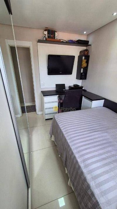 Apartamento, 3 quartos, 74 m² - Foto 1