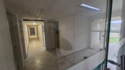 Prédio Inteiro - Foto 2