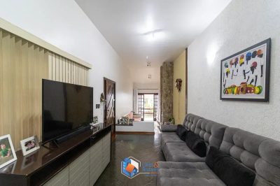 Sobrado, 3 quartos, 262 m² - Foto 1