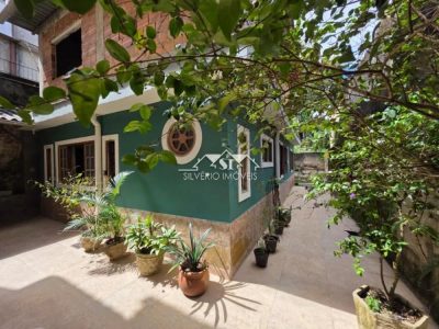 Casa, 3 quartos, 210 m² - Foto 1