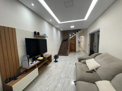 Casa, 4 quartos, 246 m² - Foto 4