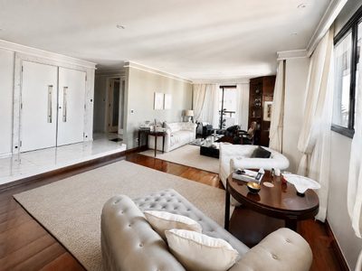 Apartamento, 3 quartos, 214 m² - Foto 2