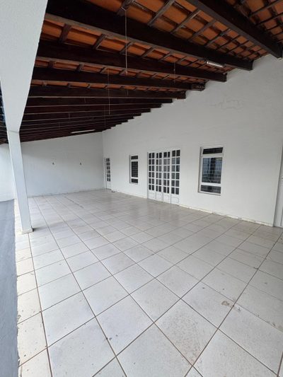 Casa, 3 quartos, 200 m² - Foto 1