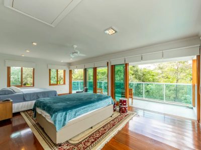 Sobrado, 3 quartos, 247 m² - Foto 2