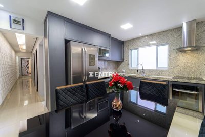 Casa, 3 quartos, 160 m² - Foto 3