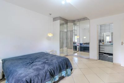 Sobrado, 3 quartos, 250 m² - Foto 1
