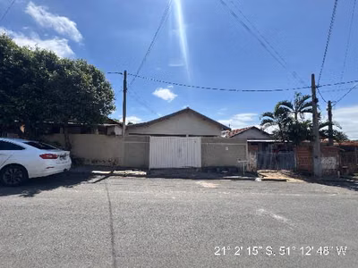 Casa, 2 quartos, 189 m² - Foto 1