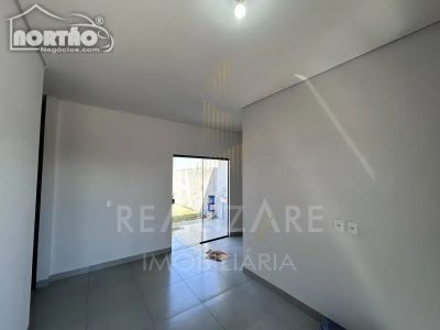 Casa, 3 quartos, 42 m² - Foto 1