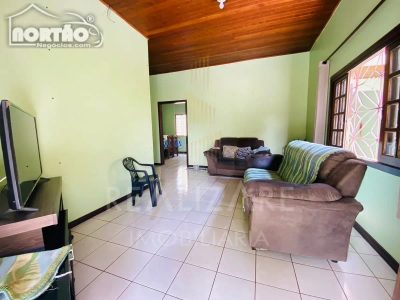 Casa, 3 quartos, 250 m² - Foto 2