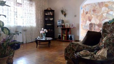 Casa, 4 quartos, 205 m² - Foto 1