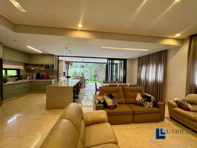 Sobrado, 3 quartos, 285 m² - Foto 2