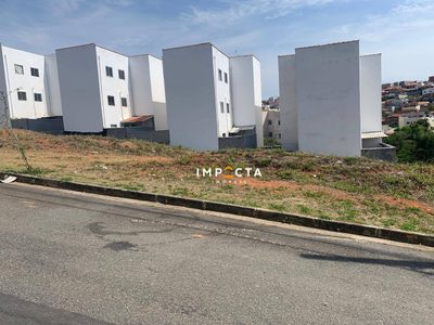 Terreno, 240 m² - Foto 1