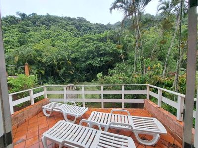 Casa, 3 quartos, 252 m² - Foto 1