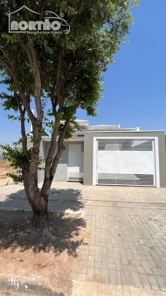 Casa, 3 quartos, 144 m² - Foto 2