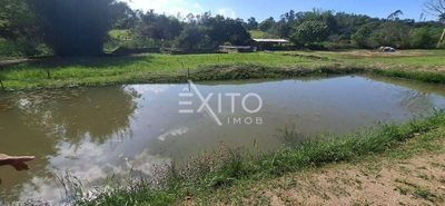 Sítio, 3 quartos, 2 hectares - Foto 1