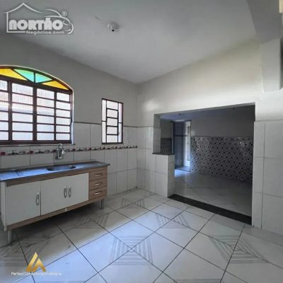 Casa, 5 quartos, 300 m² - Foto 3