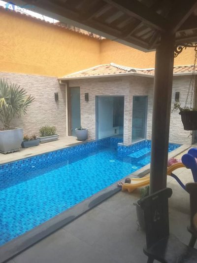 Casa, 4 quartos, 337 m² - Foto 1