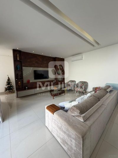 Casa, 3 quartos, 330 m² - Foto 3