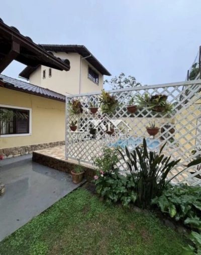 Casa, 4 quartos, 215 m² - Foto 3