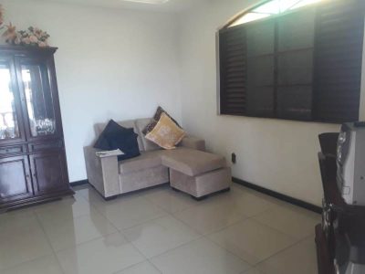 Casa, 4 quartos, 349 m² - Foto 2