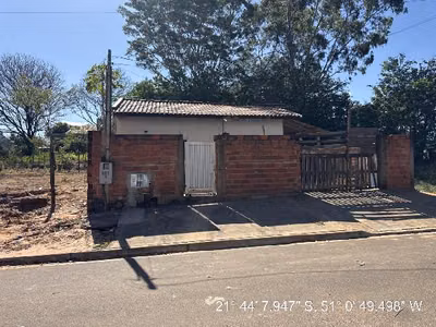 Casa, 2 quartos, 200 m² - Foto 1