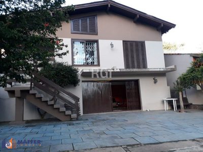 Casa, 3 quartos, 324 m² - Foto 1