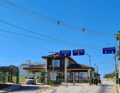 Loteamento e Condomínio, 300 m² - Foto 3