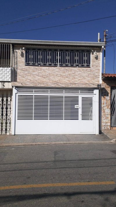 Sobrado, 3 quartos, 185 m² - Foto 1