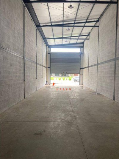 Depósito-Galpão, 158 m² - Foto 2