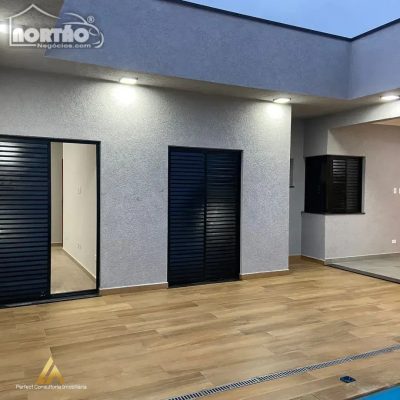 Casa, 4 quartos, 253 m² - Foto 3