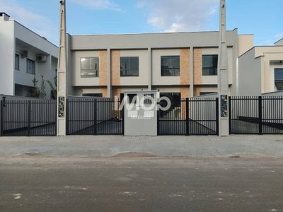 Casa, 2 quartos, 69 m² - Foto 1