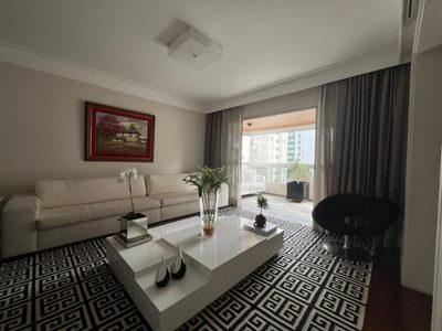 Apartamento, 3 quartos, 203 m² - Foto 1