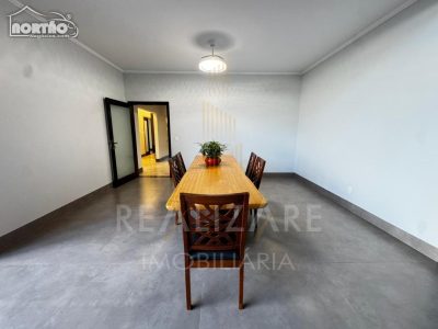 Casa, 3 quartos, 300 m² - Foto 3