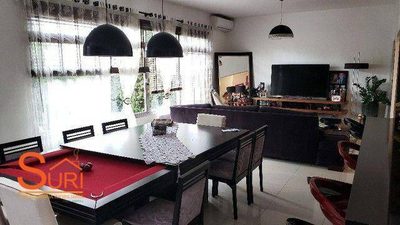 Casa, 3 quartos, 231 m² - Foto 2