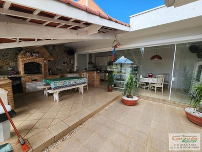 Casa, 6 quartos, 235 m² - Foto 5