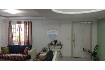 Casa, 3 quartos, 128 m² - Foto 2