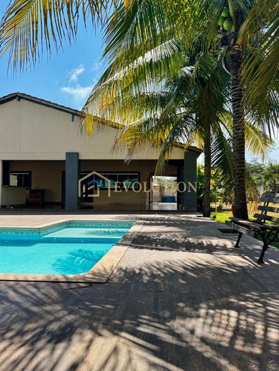 Chácara, 3 quartos, 5000 m² - Foto 1