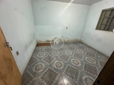 Casa, 4 quartos, 131 m² - Foto 1