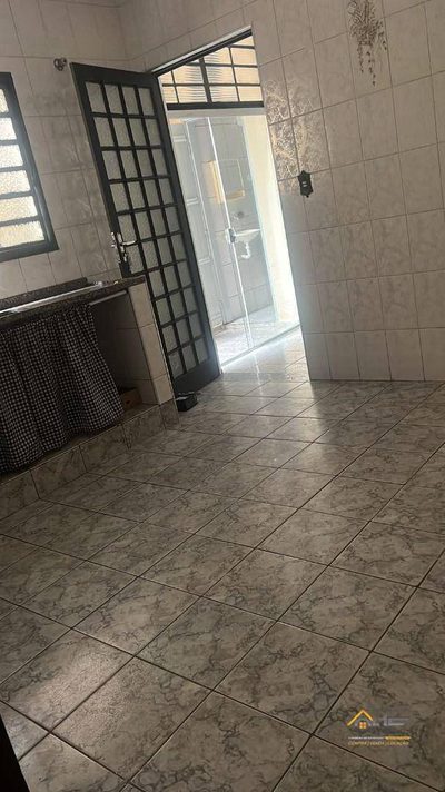 Casa, 1 quarto, 70 m² - Foto 1