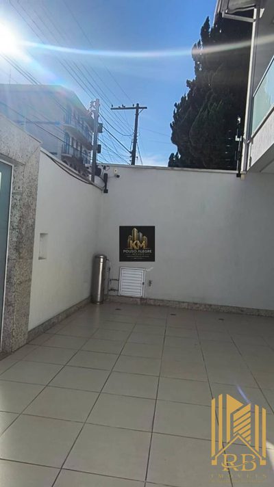 Casa, 6 quartos, 581 m² - Foto 3