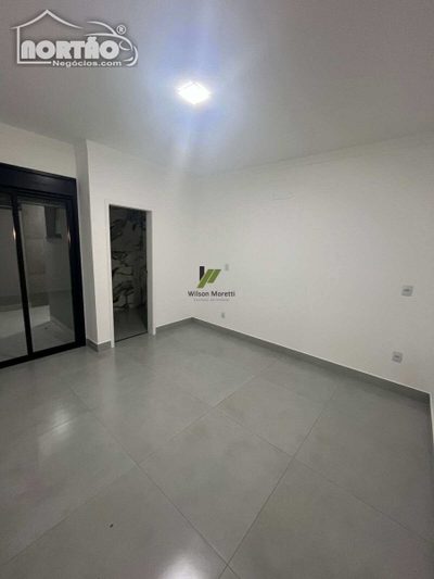 Casa, 5 quartos, 105 m² - Foto 4