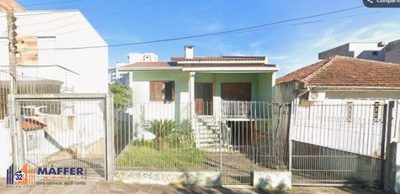 Casa, 4 quartos, 184 m² - Foto 1